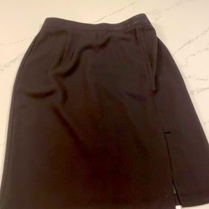 Basic black skirt